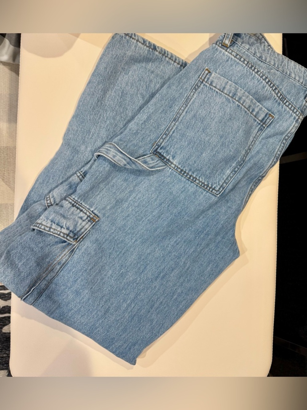 Blank NYC Franklin Light Blue Wide-Leg Cargo Jeans - Picture 4 of 11